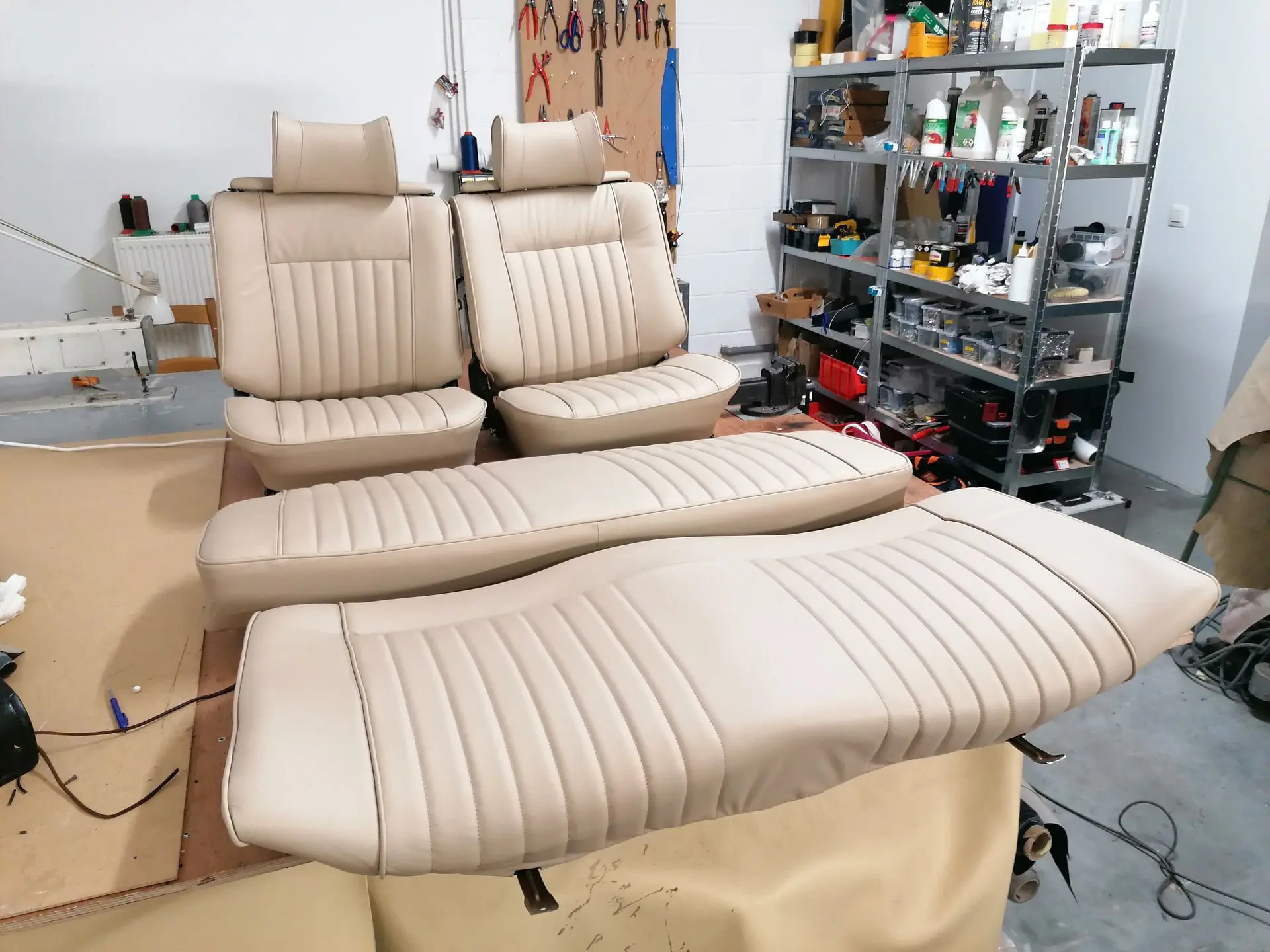 Siéges cuir Nappa confectionné elle c garnissage